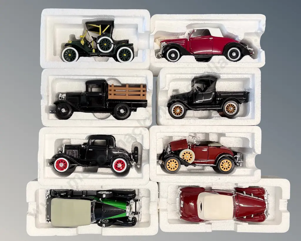 National Motor Museum Mint Classic Cars - 1925/34 Ford Model Pickup, 1932 Ford Convertible Sedan & Coupe, Cabriolet etc Image 1++
