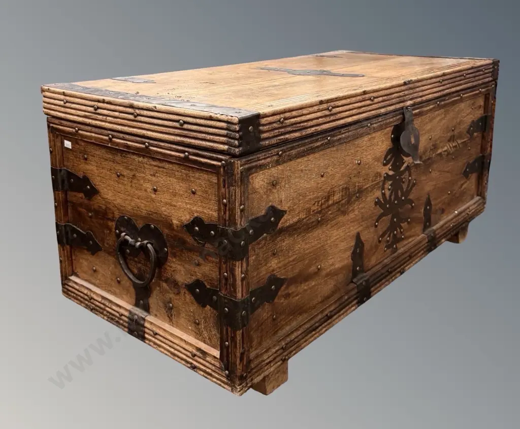 Brass Bound Pine Chest with Brass Decorative Detailing L91xH43xD45cm Image 1++