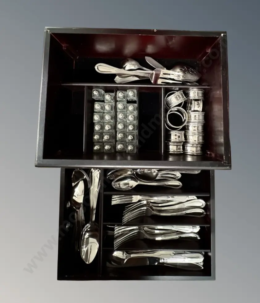 Godinger Jewel Collection Canteen of Cutlery, 12 Place Setting incl Serviette Rings, Serving Spoons, Salt & Peppers etc Image 1++