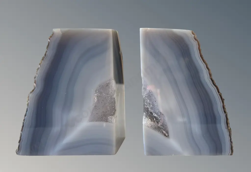 Quartz Bookends, H12cm Image 1++
