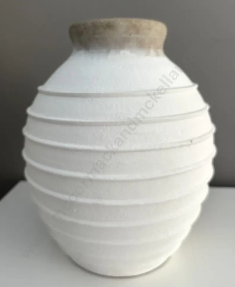 Ribbed Pottery Vase H38cm Image 1++