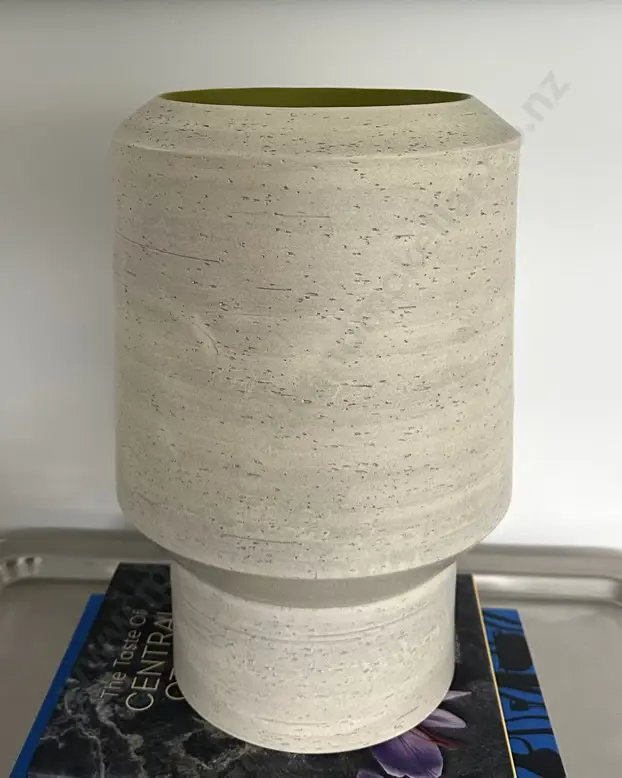 Bitossi Italian Vase with Lime Green Interior, numbered 036/199 H37cm Image 1++