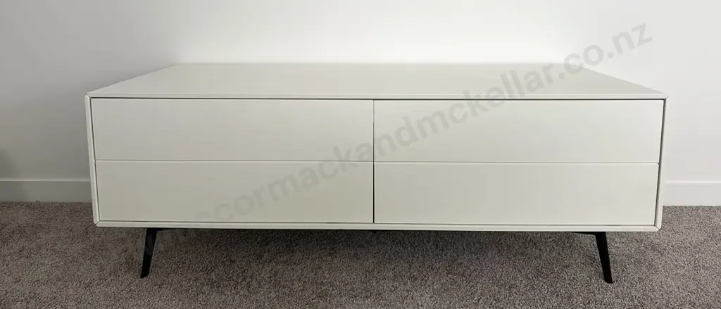 White Two Door Lowboy L120xD50xH45cm Image 1++