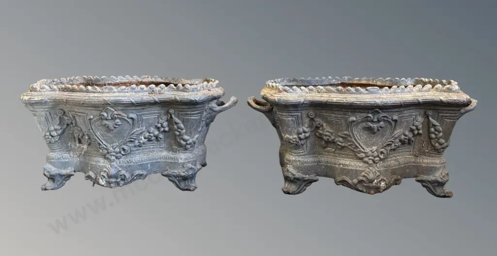 Pair of Grey Cast Iron Footed Planters with Decorative Grape Motifs and Scalloped Edge H27xL57xW36cm Image 1++