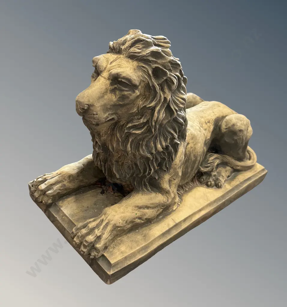 Stone Lying Lion H27xL38xW20cm Image 1++