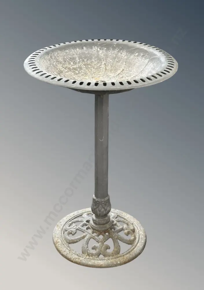Wrought Iron Column Bird Feeder, H74xD50cm Image 1++