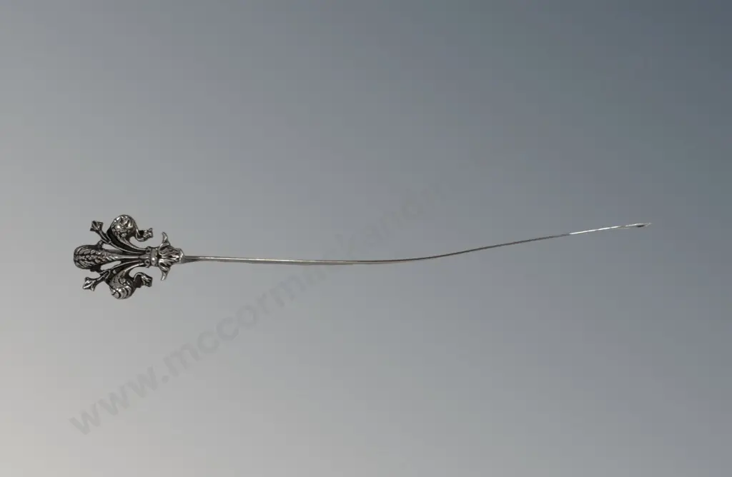 Sterling Silver Fleur de Lis Bookmark, TW11gms Image 1++