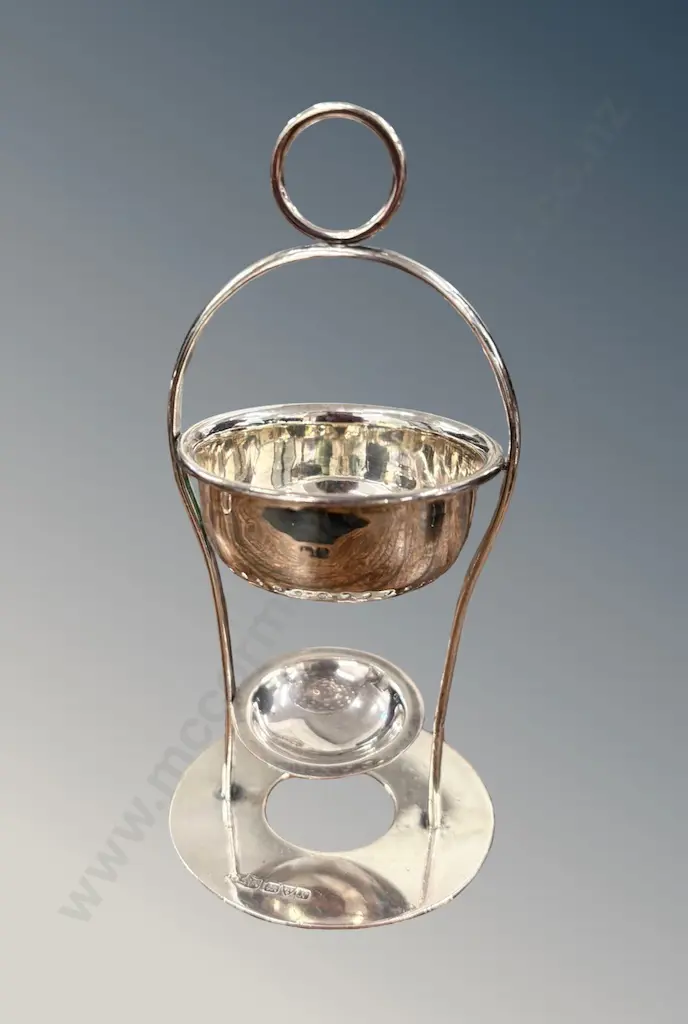 Sterling Silver Tea Strainer with Drip Tray, TW69gms Image 1++