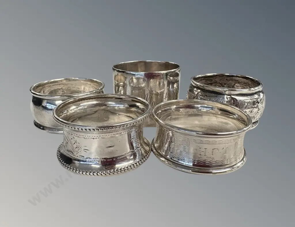 Five Sterling Silver Napkin Rings, TW84gms Image 1++