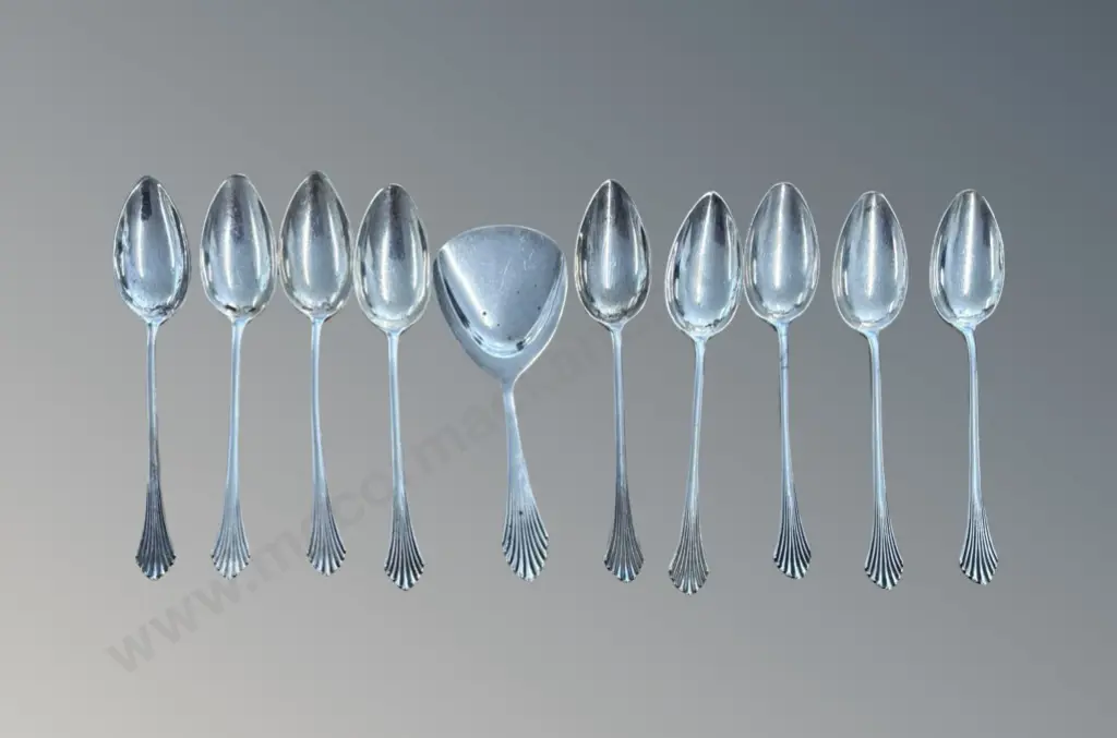 Nine Shell Pattern Sterling Silver Teaspoons & Sugar Spoon, TW98gms Image 1++