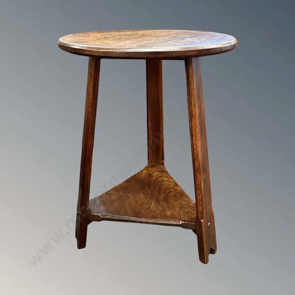 Elm Circular Cricket Table, Dia 45xH58cm Image 1++