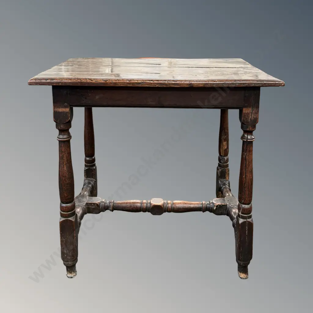 Georgian Oak Side Table on Stretcher Base H72xL78xD56cm Image 1++