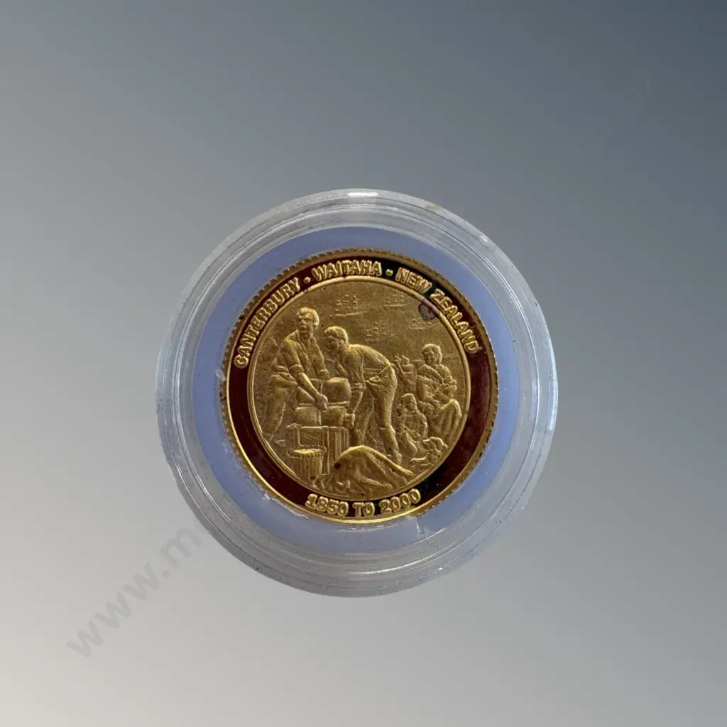 99.99% Pure Gold Canterbury 150th Anniversary and Millennium Commemorative Coin in Presentation Box TW7.78gms Image 1++