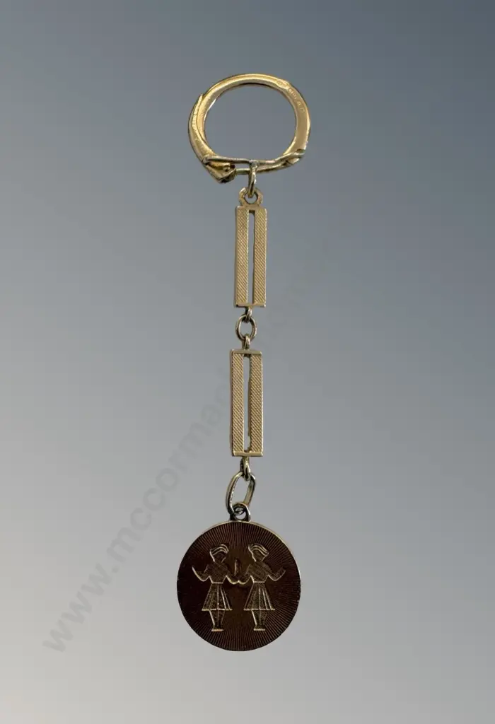 18ct Gold Keyring TW10.49gms Image 1++