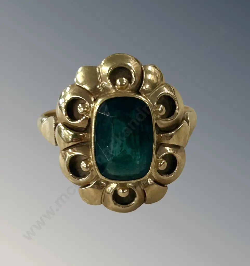 14ct Gold Green Tourmaline Ring, Size K, TW4.3gms Image 1++