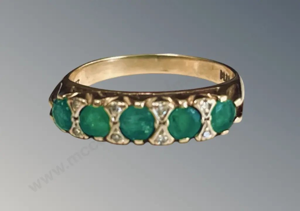 9ct Gold Emerald and Diamond Channel Ring, Size M, 2.7gms Image 1++