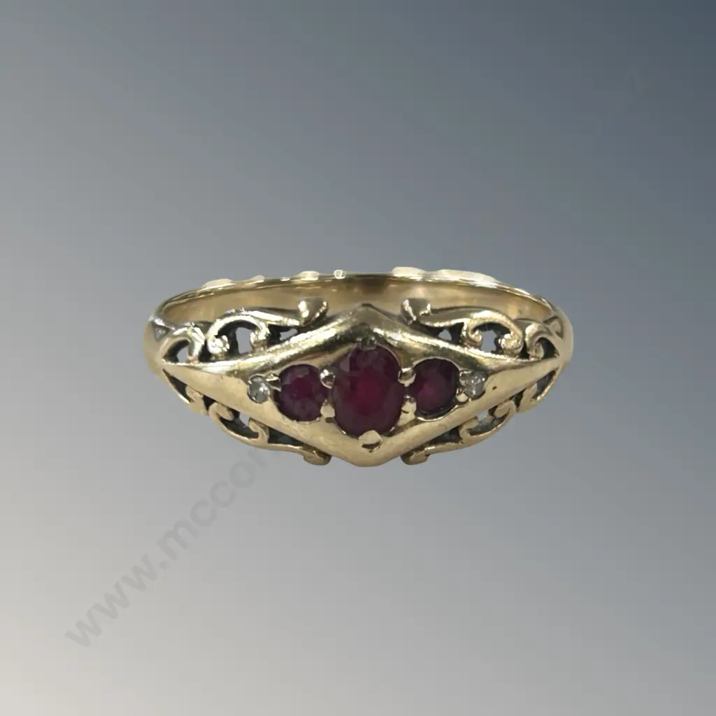 9ct Gold Three Stone Ruby Ring, Size P, TW2.15gms Image 1++