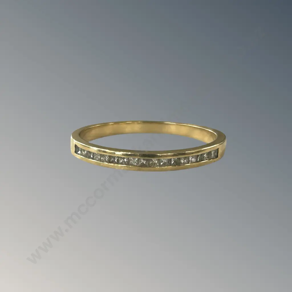 18ct Gold Channel Set Diamond Ring, Size U, TW2.83gms Image 1++