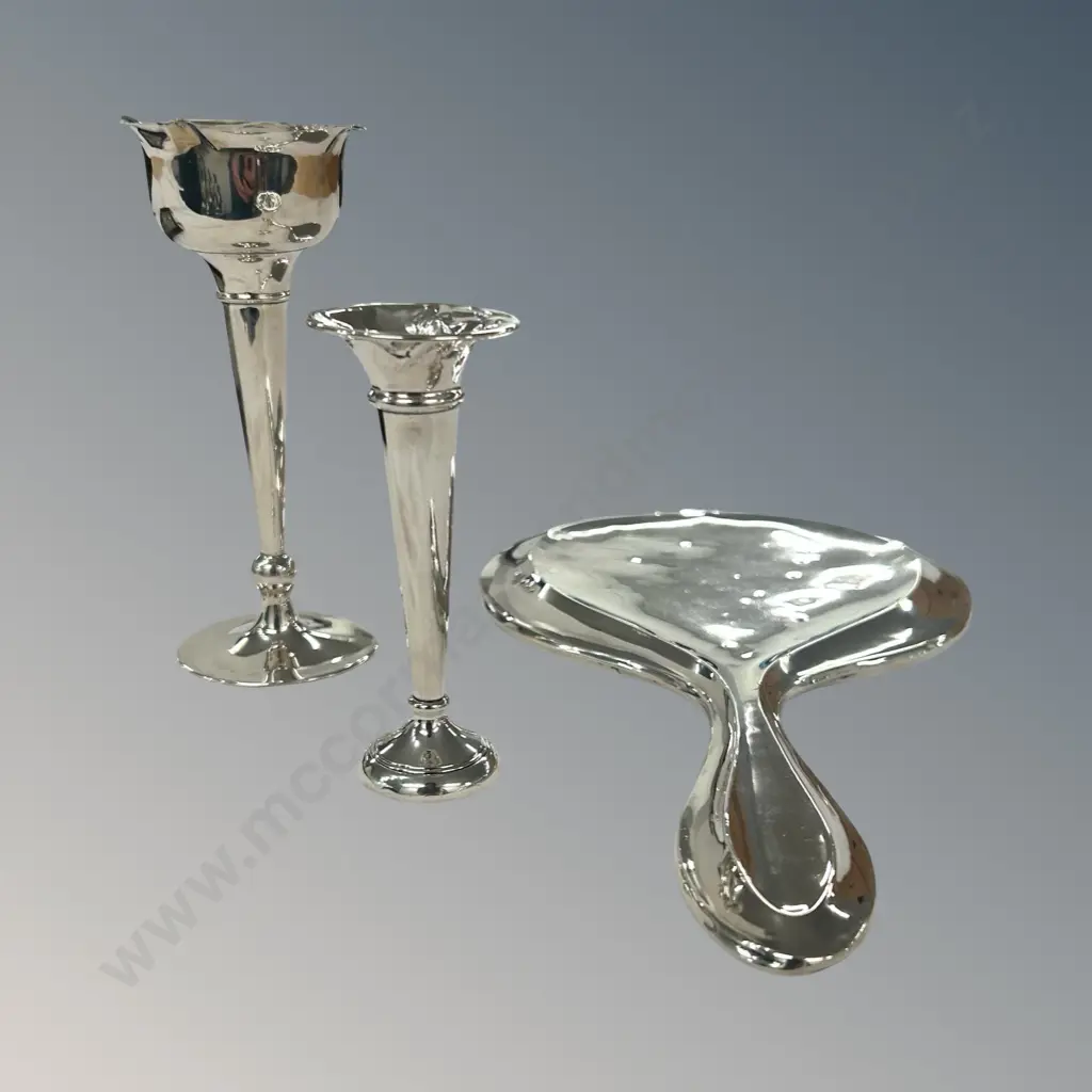 Sterling Silver Handmirror and 2 Weighted Base Vases, TW278gms Image 1++