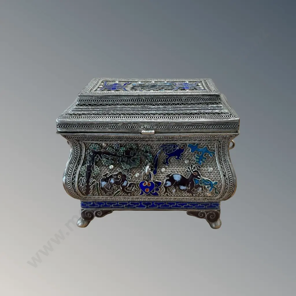 Miniature Chinese Gilt Silver Filigree and Enamel Box, H5.5xW6cm, TW63gms Image 1++