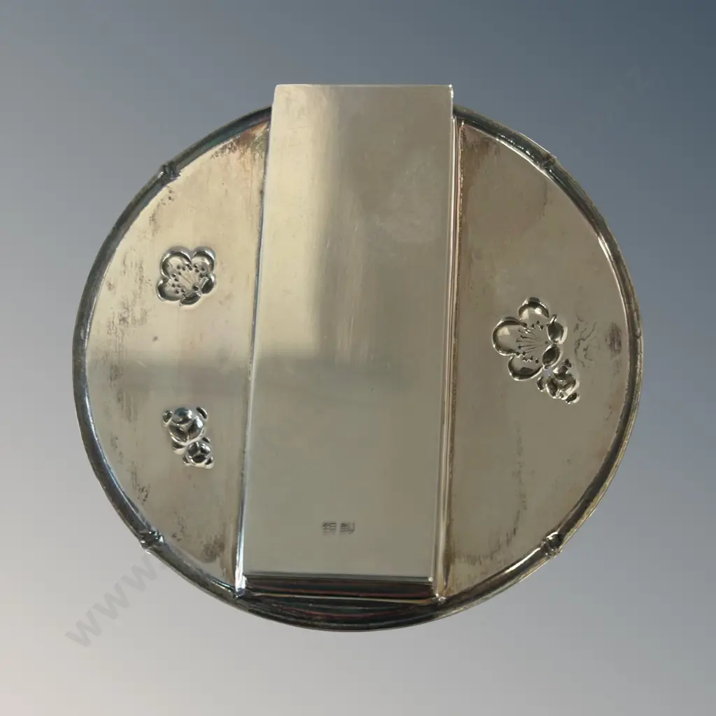 Wako Ginza Boxed Sterling Silver Vanity Powder Box TW48gms Image 1++