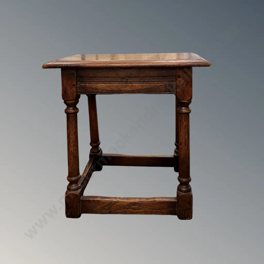 Oak Joint Stool H46xW45.5xD27.5cm Image 1++