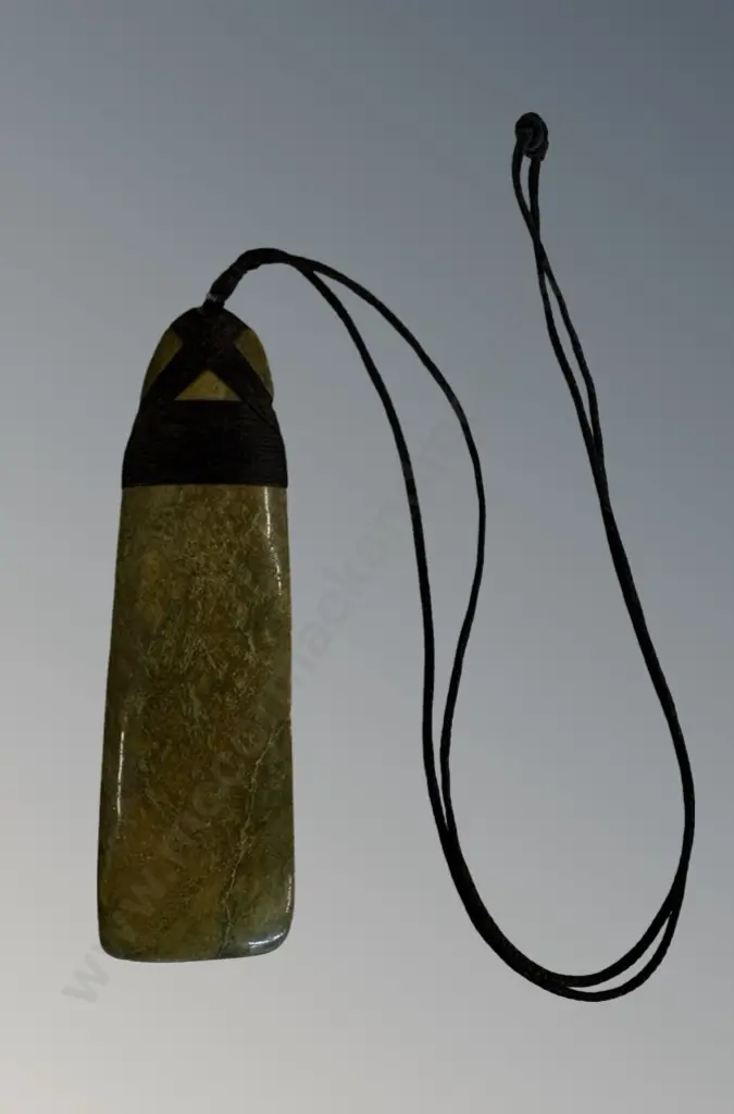 Greenstone Pendant on Cord, pendant size L11x3.5cm Image 1++