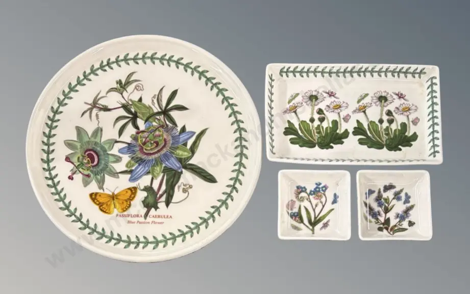 Large Portmeirion Chop Plate D26cm and Dishes (3) Image 1++