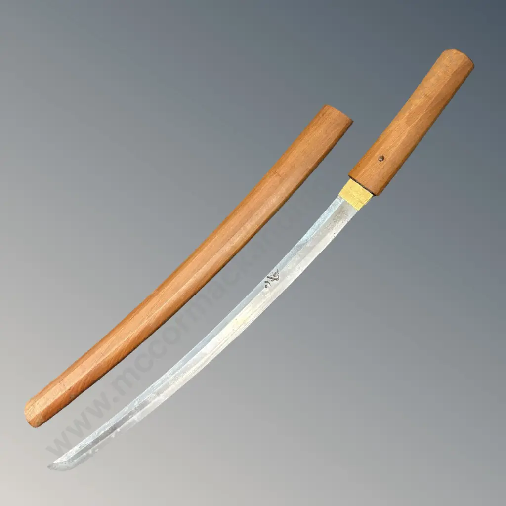 Samurai Sword in Wooden Sheath - signed Tsuguhiro L72cm Image 1++