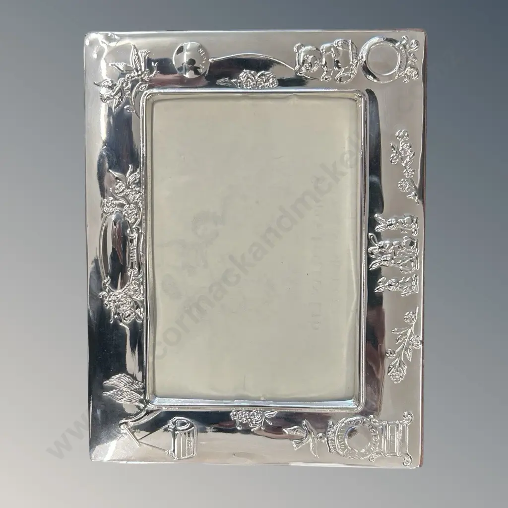 Sterling Silver Baby Photo Frame made in Italy with Teddy Bear and Animal Motifs  Image 1++