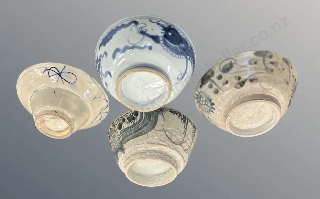 Four Chinese Porcelain Bowls, Dia17-14cm Image 1++