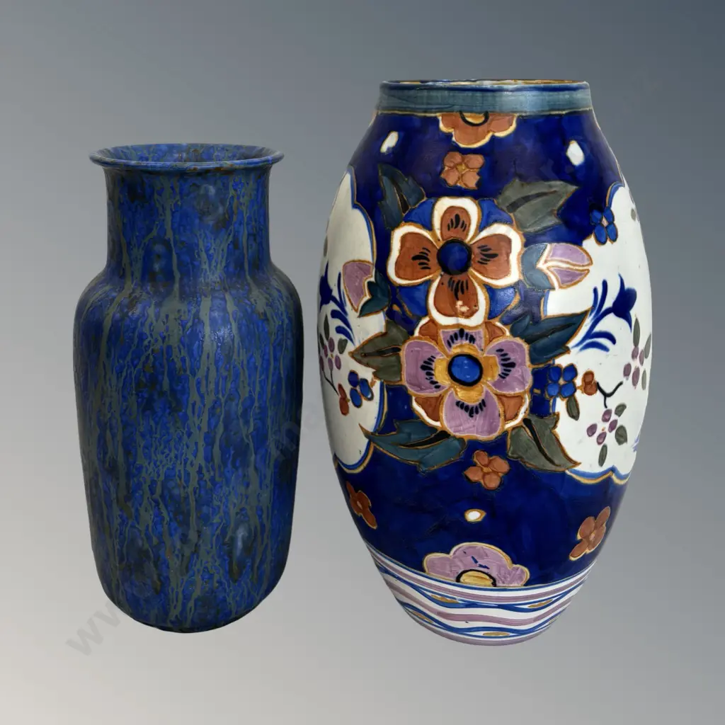 Carltonware Vase AF, H30cm and Bretby Vase H27cm Image 1++