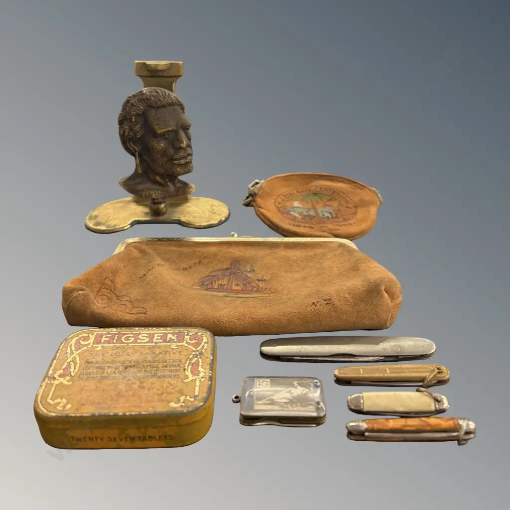 Brass Maori Figural Stand, Two Leather Purses - Maori Whare and NZ Centennial, Figsen Tin & Pocketknives Image 1++