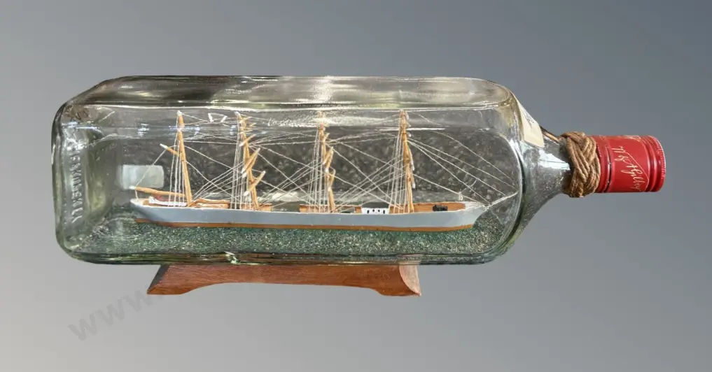 Ship in a Bottle, L29cm Image 1++