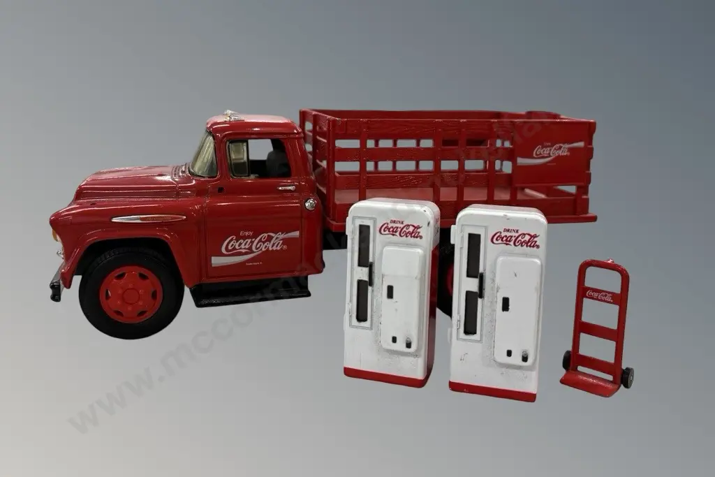 Coca-Cola Ertl Chevrolet Stake Truck with Vending Machines and Sackbarrow  Image 1++