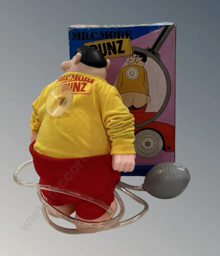 Boxed Mr C.More Bunz Figure Image 1++
