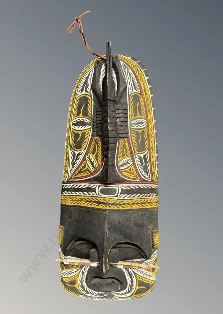 Wooden PNG Tribal Spirit Mask H79xW37cm Image 1++