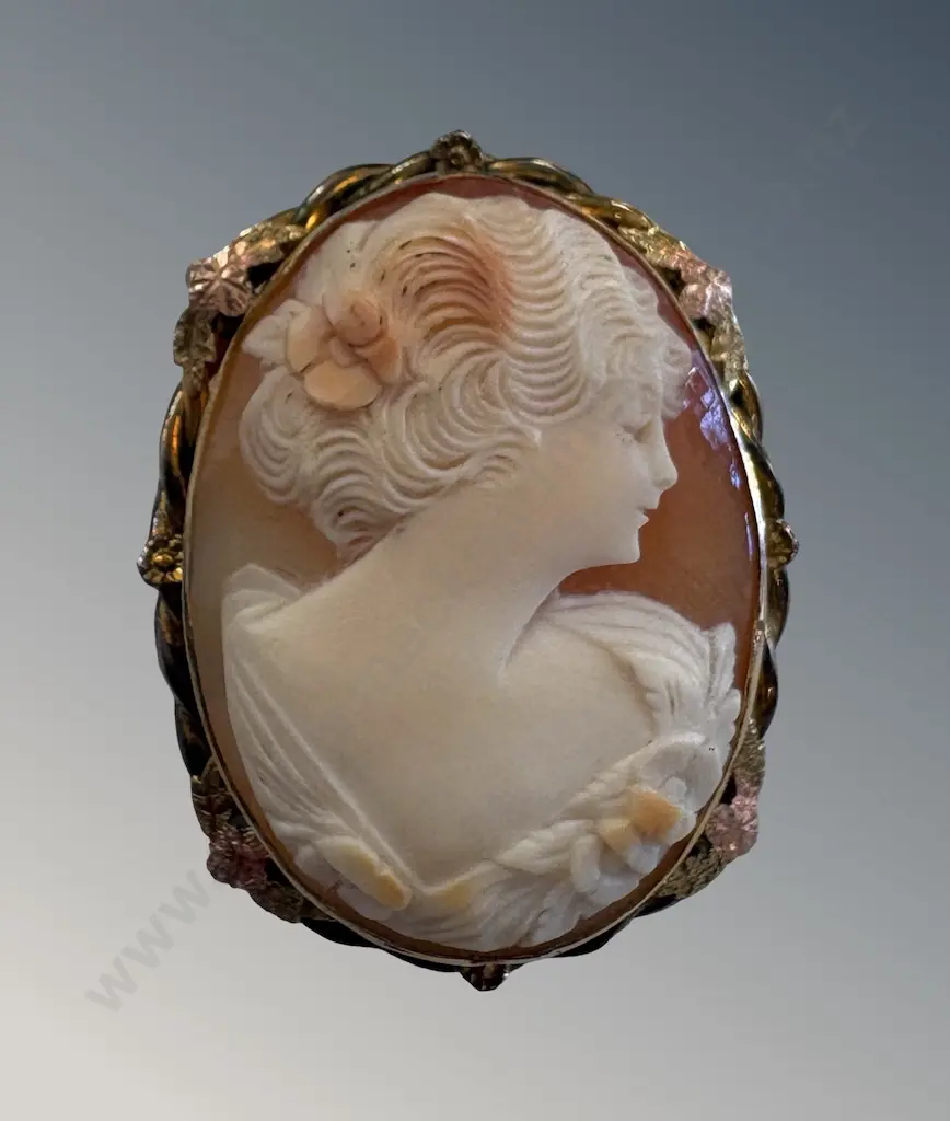 Gold Plated Cameo, L4cm Image 1++