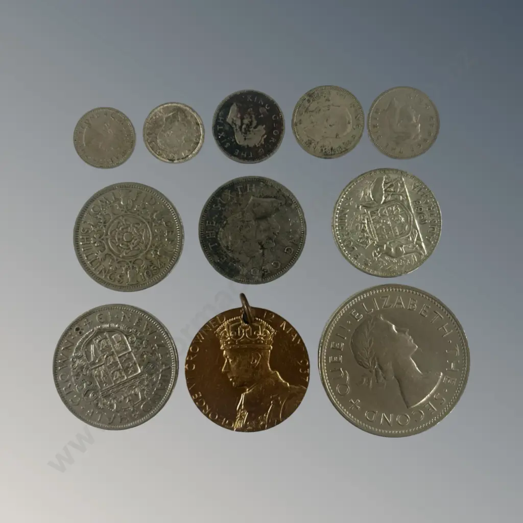 Assorted NZ and Australian Coins and Gilt Bronze 1937 George VI Coronation Medal Image 1++