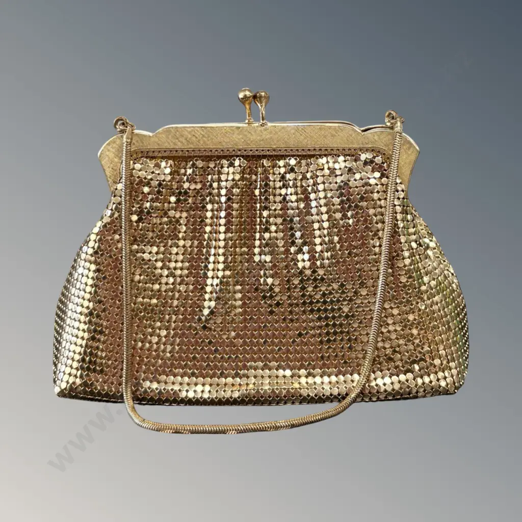 Oroton Gold Mesh Evening Purse with Original Box Image 1++