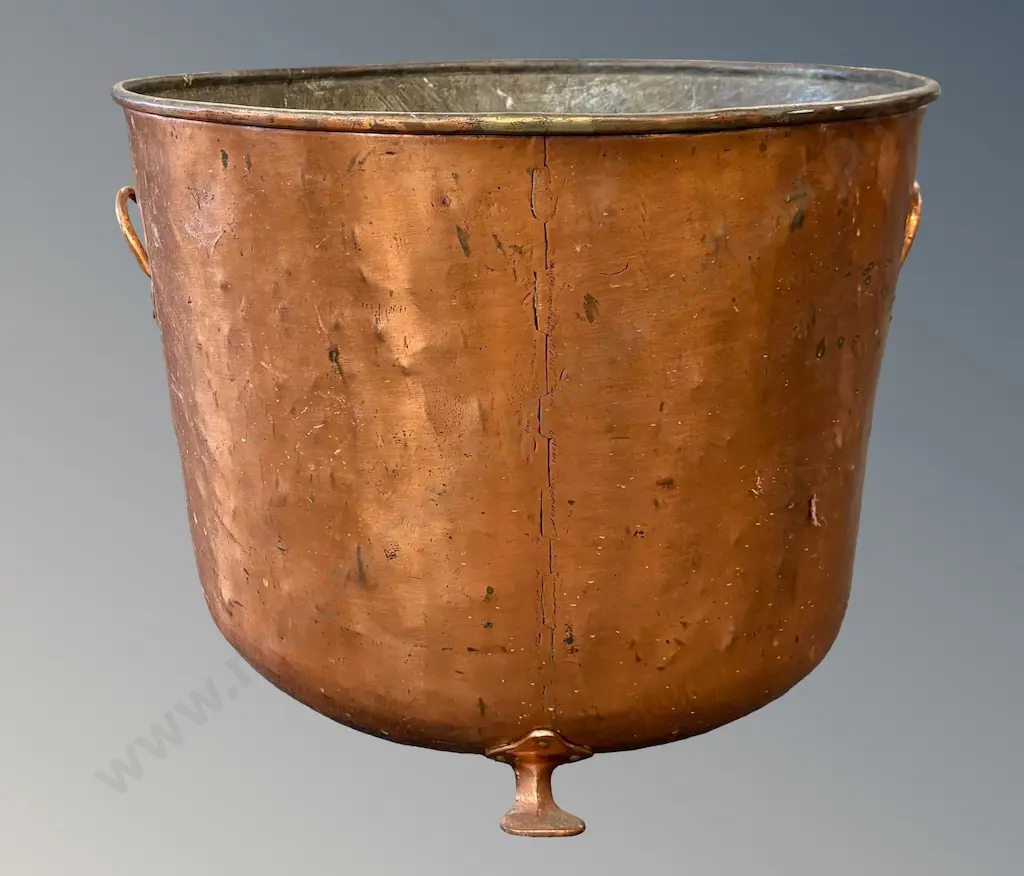 Copper Footed Bin, Dia53xH42cm Image 1++