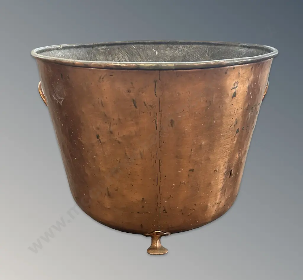 Copper Footed Bin, Dia52xH41cm Image 1++