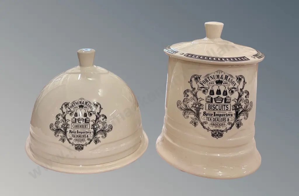 Fortnum and Mason Biscuit Jar and Cheese Keep, H16-22cm Image 1++