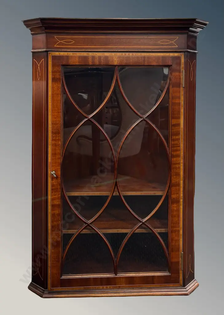 Mahogany Corner Cupboard with Glazed Astragal Door and Rosewood Stringing, 2 Shelves, H82xW56xD34cm  Image 1++
