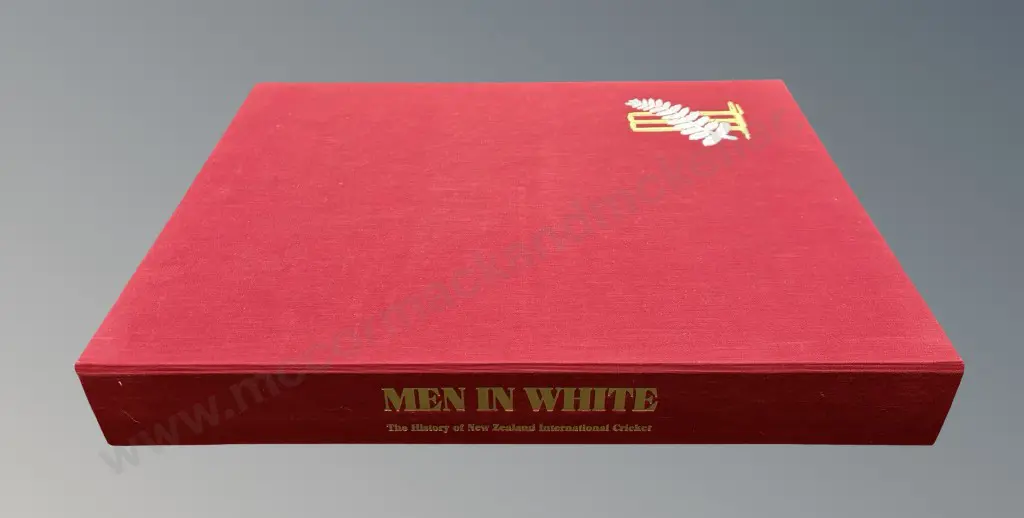 Large Commerative Book - Men in White, 203/1200 Image 1++