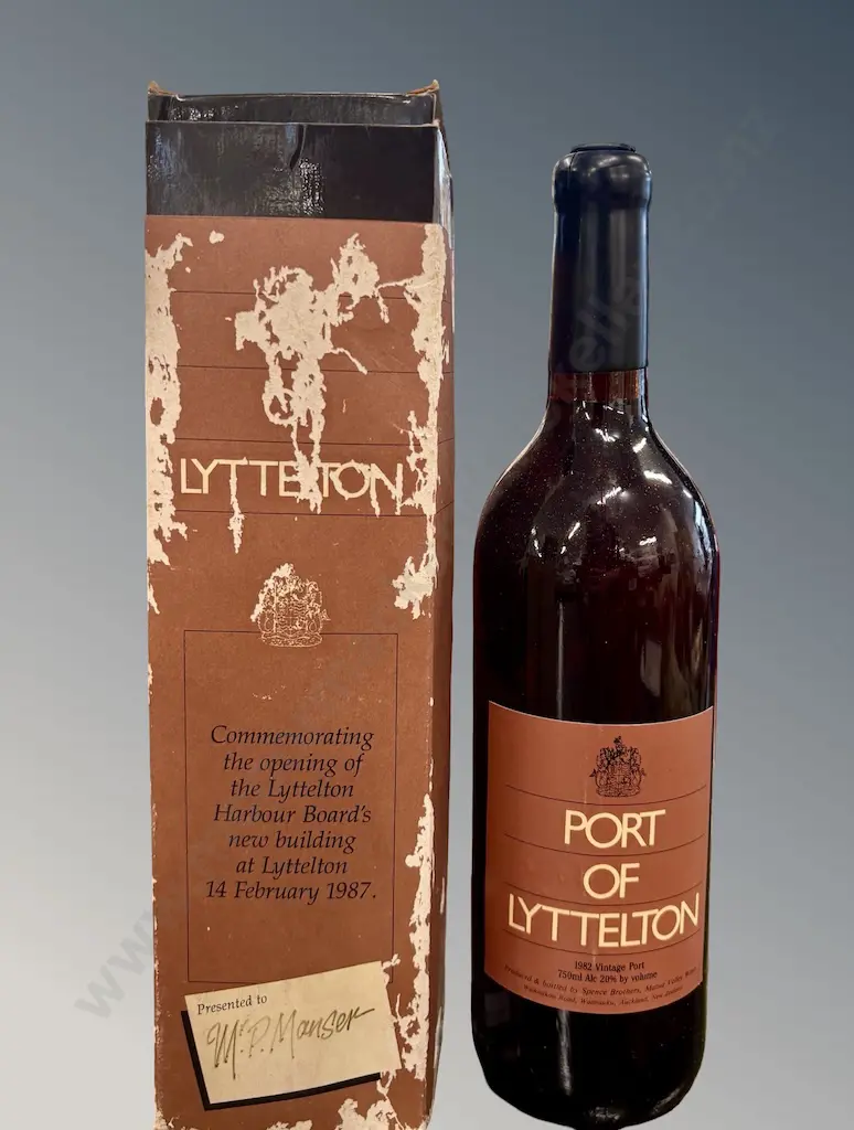 Commerative Boxed Bottle of Port of Lyttelton Image 1++
