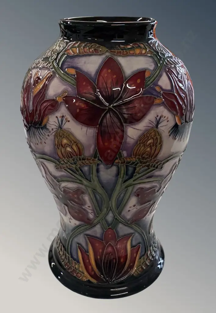 Moorcroft Delonix Pattern Vase H16cm Image 1++
