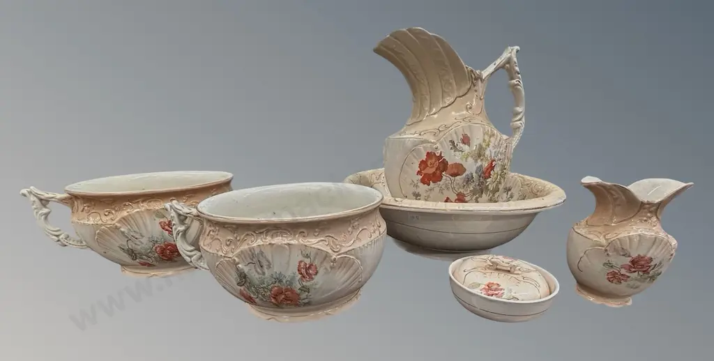 Victorian Wash Basin Set with 2 Chamber Pots, Soap Dish and Jug Image 1++