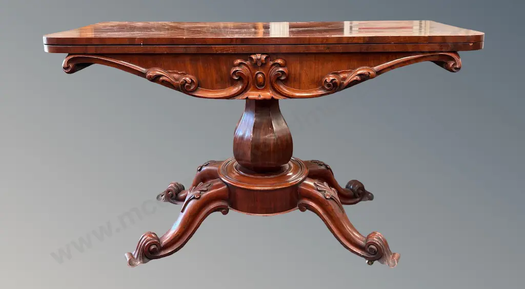 Flame Mahogany Supper Table on Tulip Column on a 4 Point Base, H73xL130xD110cm Image 1++