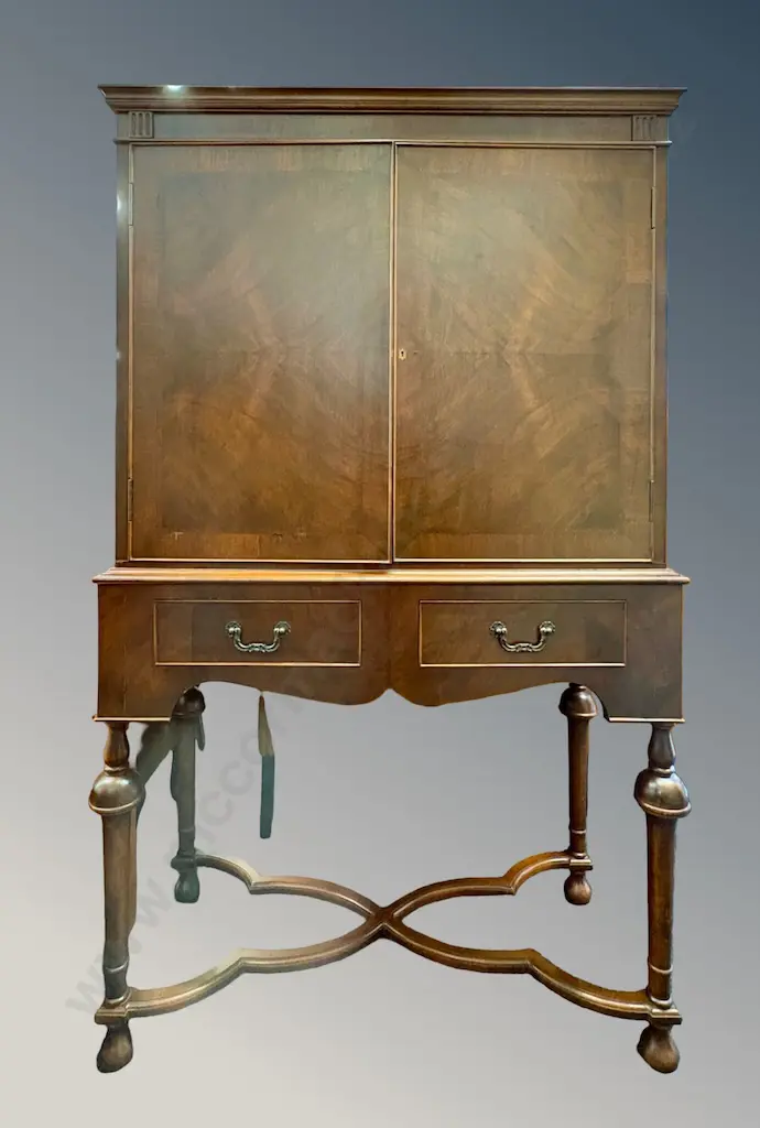 Mahogany with Crossband Cocktail Cabinet, 2 Doors, 2 Drawers with Bottle Rack and Fitted Interior, L93xH154xD42cm Image 1++